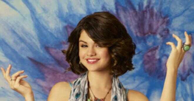 Hur får du Selena Gomez lockigt hår?