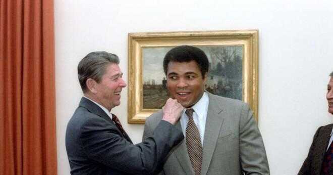 Vilken ålder var Muhammad Ali när han vann OS-medalj?