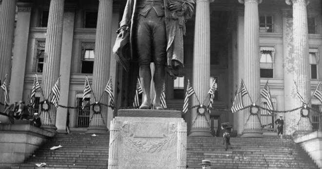 Vad är skillnaden mellan Jefferson och Hamiltons bild av regeringen och ekonomi?