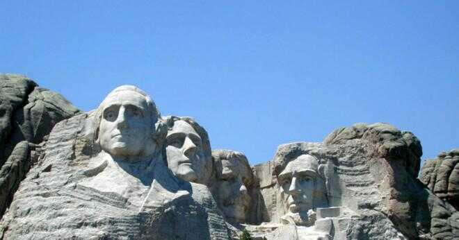 Vad amerikanska presidenter inte är representerade på Mount Rushmore?