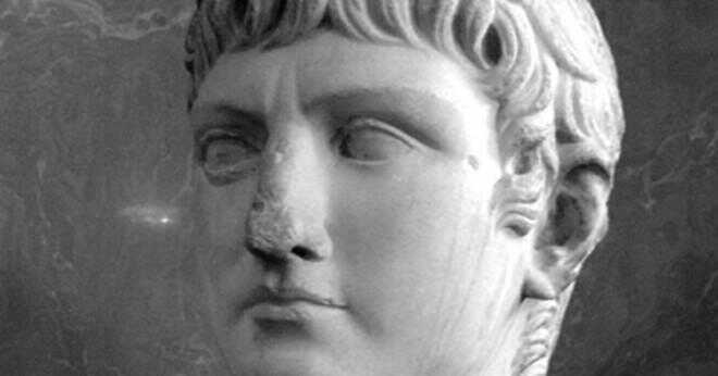 Varför Augustus vägra vara kronan kejsaren?