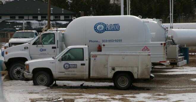 Hur många gallons bränsle håller en 20-pound propan tank?
