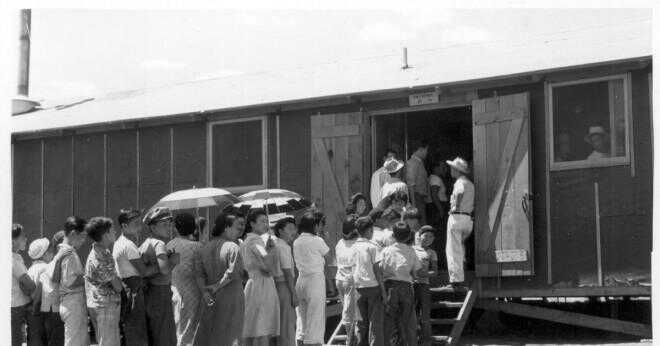 Regeringens politik interneringen flyttade tusentals japanska amerikaner till läger ligger där?