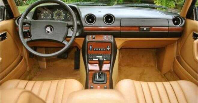 Hur byter du överföring modulator ventilen på en 1985 380sl Mercedes Benz?