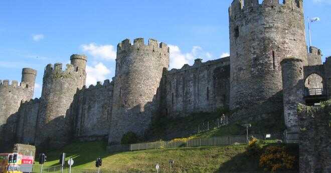 Vad försvar har Conwy Castle?