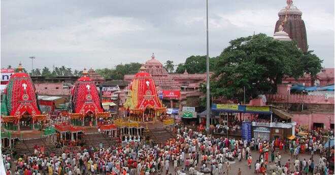 Varför är hinduismen den största religionen i Indien?