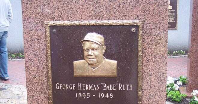 Varför Babe Ruth kram Lou Gehrig?