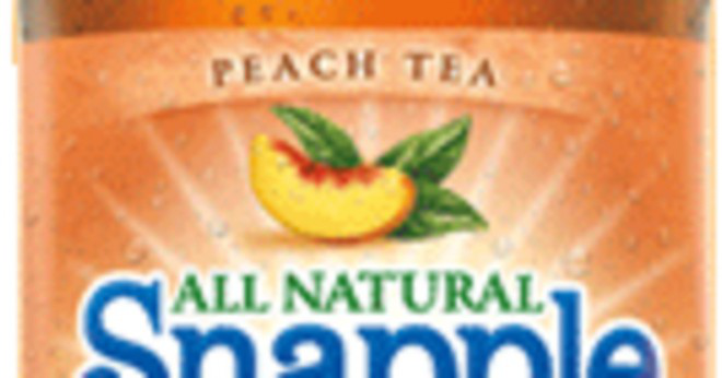 Vilka är ingredienserna i Peach Snapple?