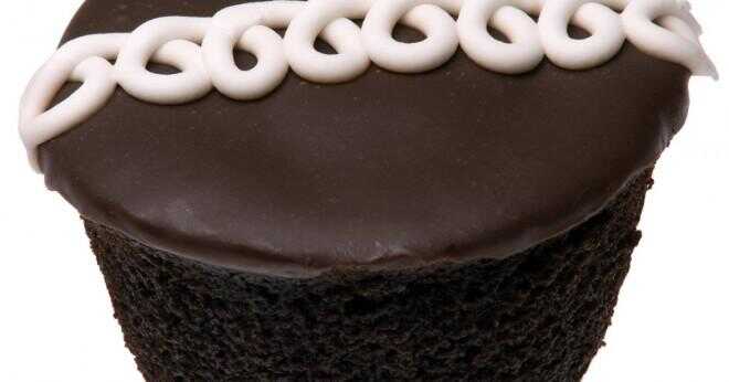 Hur mycket kaksmet ska gå i en wilton cupcake kaka pan?