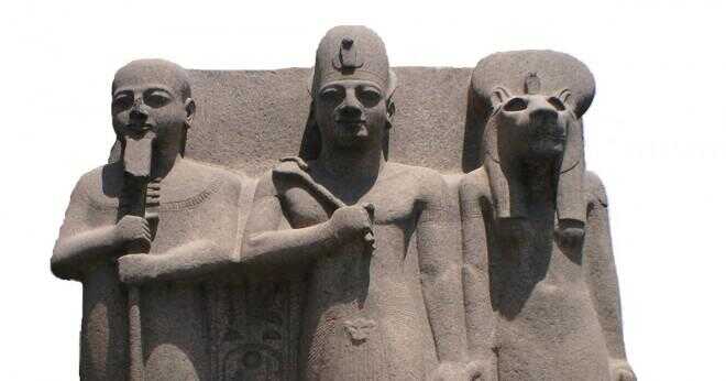 Egyptierna och dyrka en Gud eller många gudar?