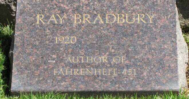 Vad är ray Bradburys första bok och varför han skrev det?