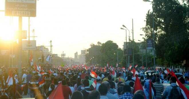 När började protesterna i Egypten?