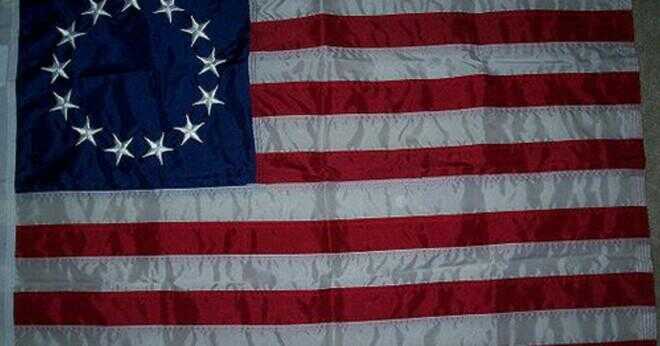 Som bad Betsy Ross att göra den första amerikanska flaggan?