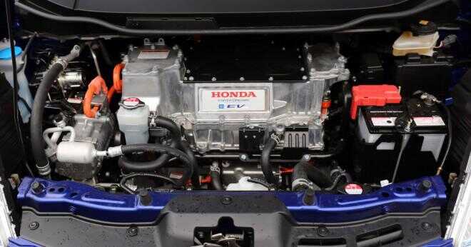 När gjorde Honda sin första bil?