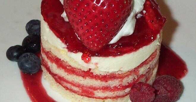 Vad är en kaka recept med kaka mix som innehåller jordgubbar?