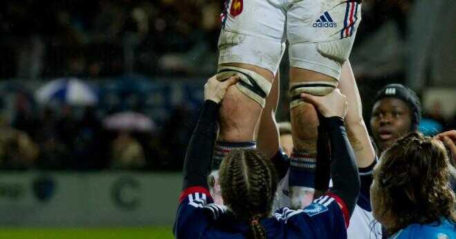 När var lyft tillåtna i Rugby lineouts?