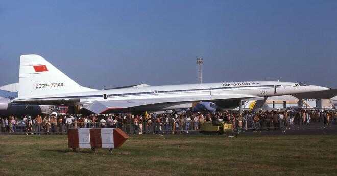 När Concorde först transportera passagerare?