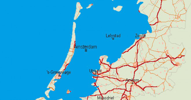Hur långt ifrån varandra är holland och Danmark?