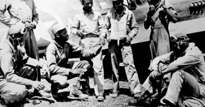 När Tuskegee Airmen flyger i World War 2?