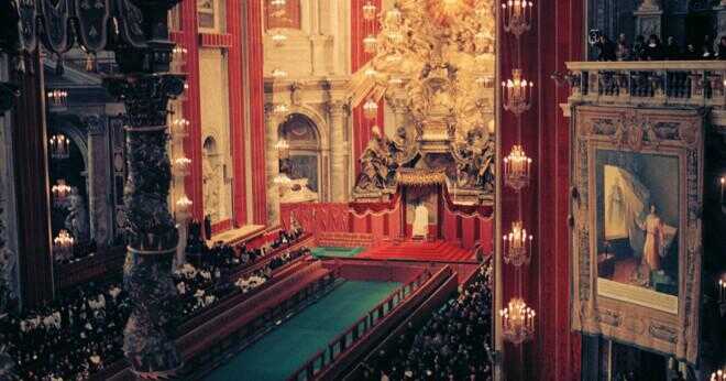 Förändrades doktrinerna av den katolska kyrkan med Vatikanstaten II?