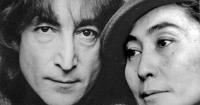 John Lennon har och älskar Yoko Ono?