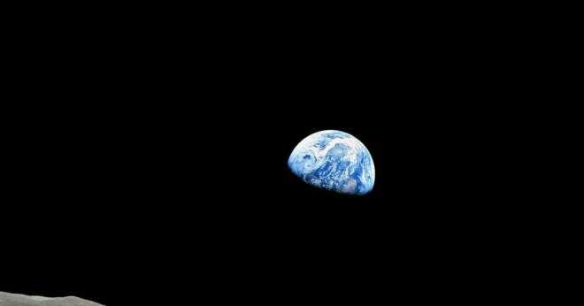 Hur liknar jorden ett rymdskepp?