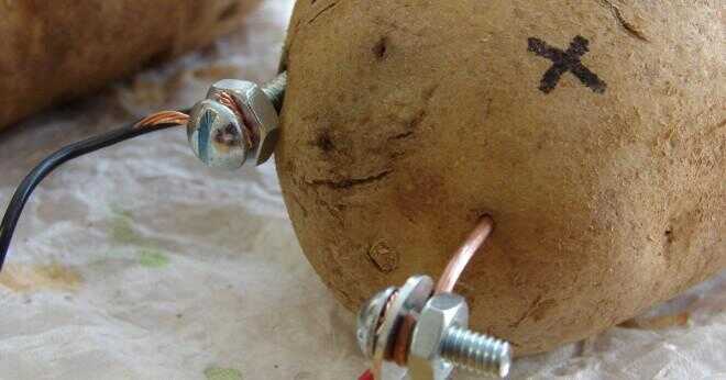 Hur gör man en potatis driv klocka?