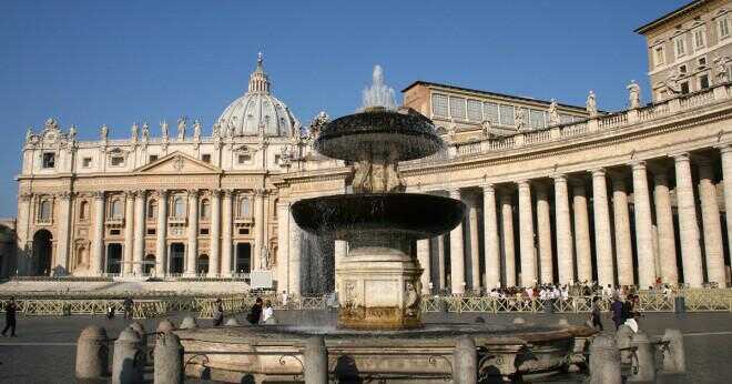 Vart är St Peter Basilica?