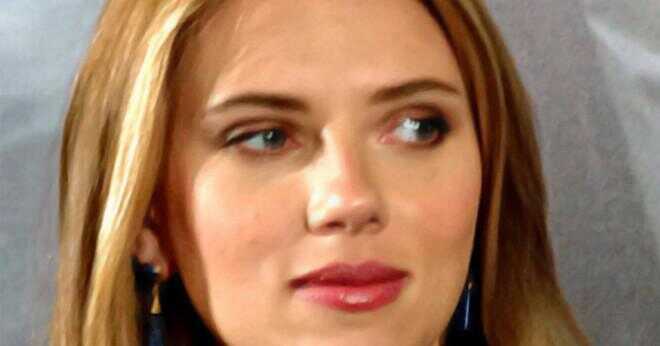Vem spelar Scarlett Johansson i SvampBob?