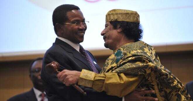 Hur länge har president gaddafi varit ordförande i Libyen?