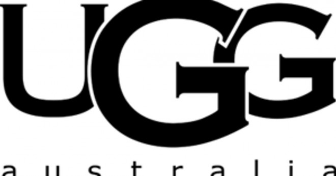 Är UGG Australia stövlar till salu på Nordstrom?