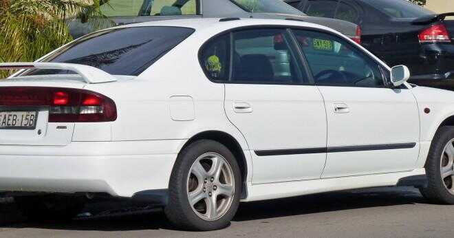 Vart är ECM reset-knappen på en 1999 Subaru Outback Impreza?