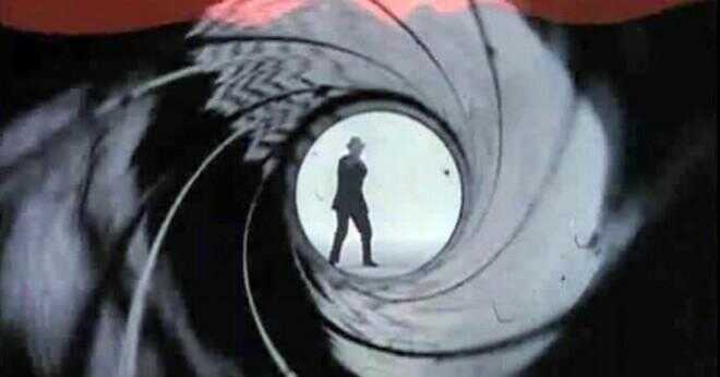 Vilken James Bond filmen först med sean connery i utbyggnaden av James Bond?