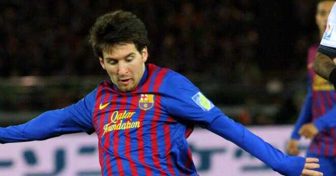 Hur många mål gjorde Messi poäng i den första säsongen?