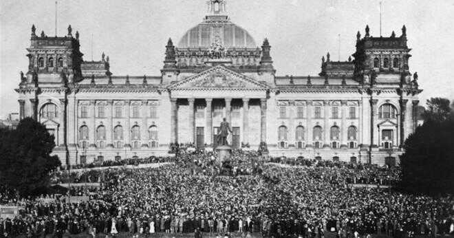 Hur Versaillesfördraget leda till 2: a världskriget?