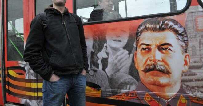 Vilka politiska åtgärder eller metoder Joseph Stalin Institutet?