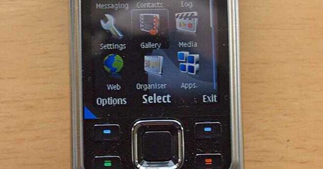 Är nokia 5130 en symbian-telefon?