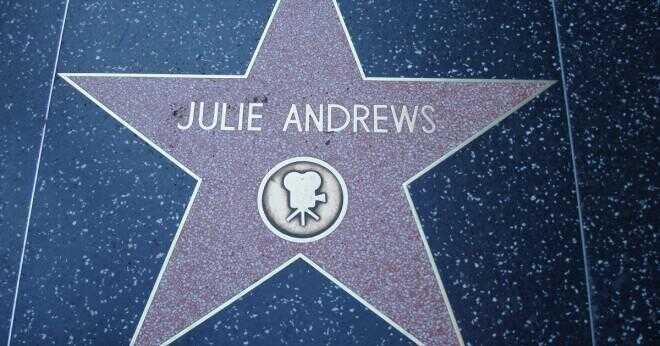 Hur gammal är Julie Andrews i 2010?