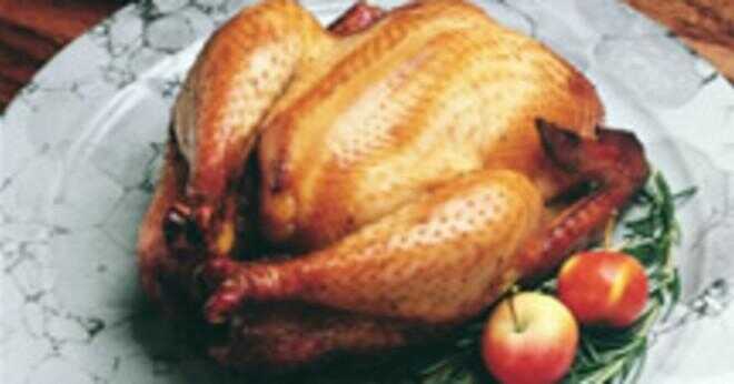 Hur länge röker du en hel kyckling per pund i 275 grader?