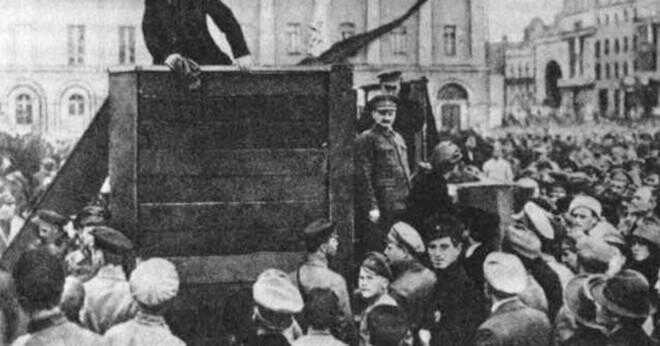 Vad händelse föranledde Rysslands tillbakadragande från första världskriget?